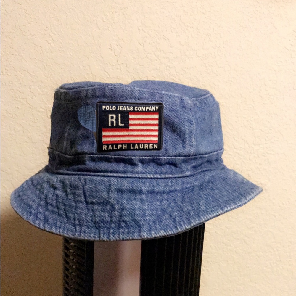 Polo Jean Ralph Lauren bucket hat